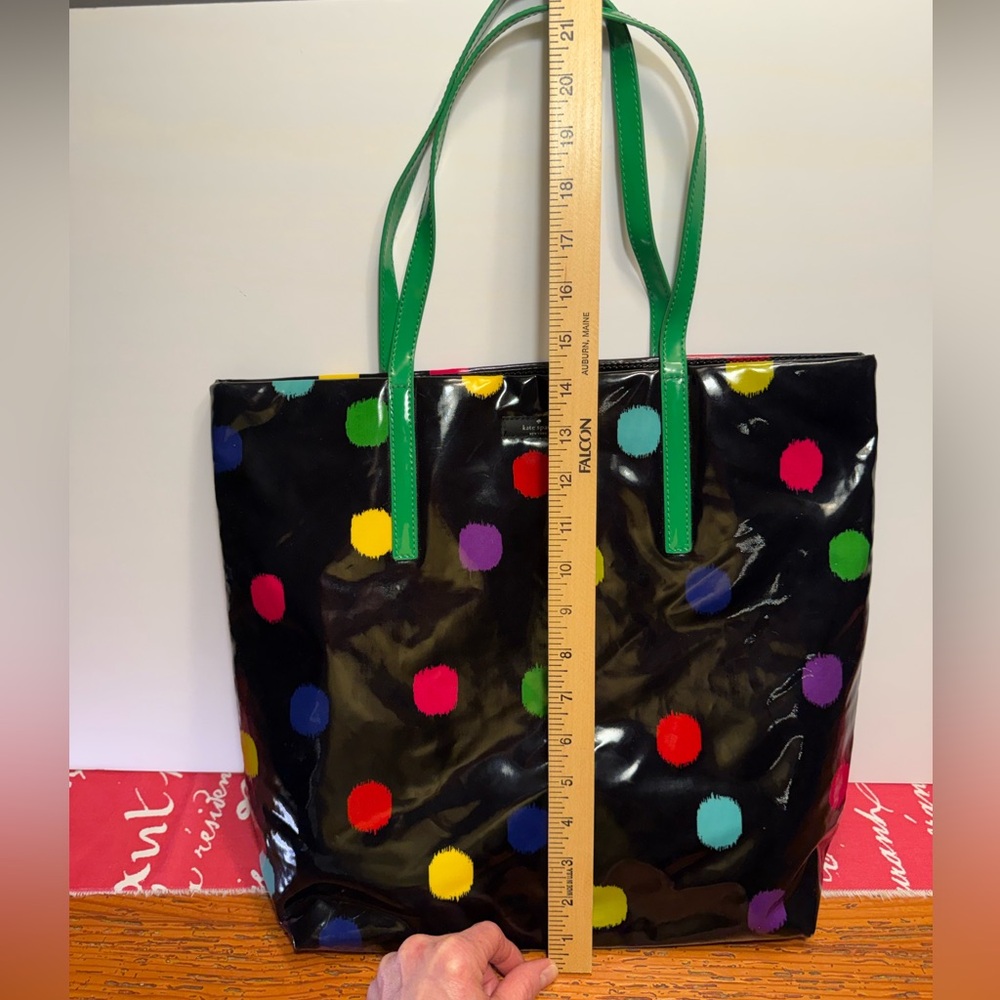 kate spade New York Retro Polka Dot Daycation Tote Bag - Picture 10 of 12